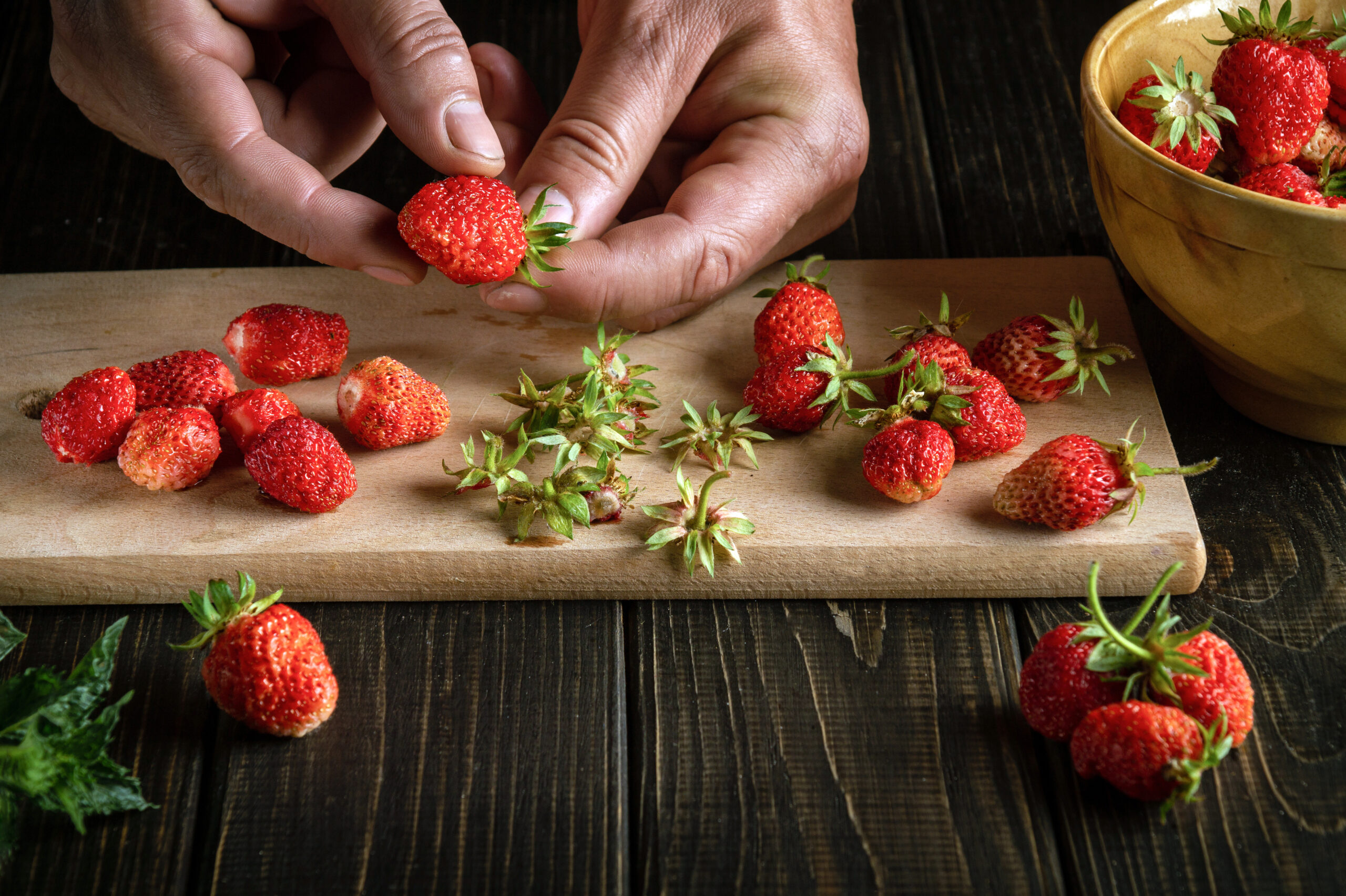 Sortowanie i przygotowywanie owoców – praca od grudnia!